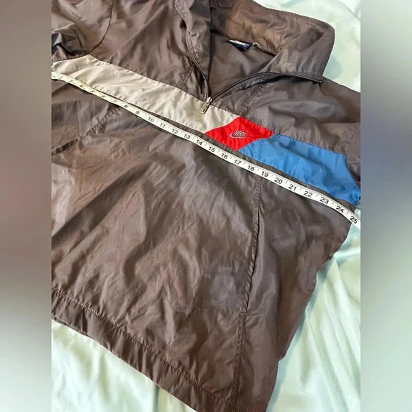 VTG 1980’s  Nike Blue Label Grey pullover windbreaker 1/4 Zip. Embroidered Logo. - Picture 2 of 16